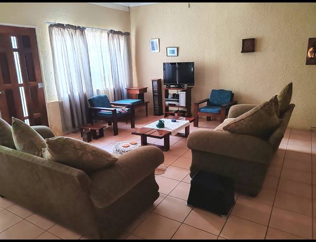 8.56HA SMALLHOLDING FOR SALE IN MYNGENOEGEN AH